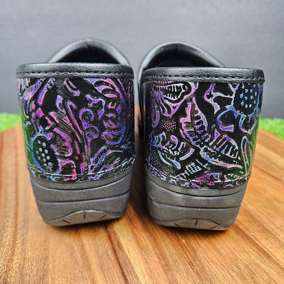 Dansko Women's XP 2.0 Purple Engraved Floral Patent Clog Slip On Size 36 EU/6 US - Picture 3 of 12